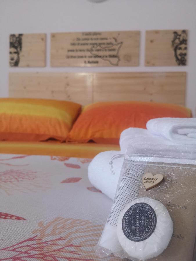 Al Limone Apartment Đảo Lipari Ngoại thất bức ảnh