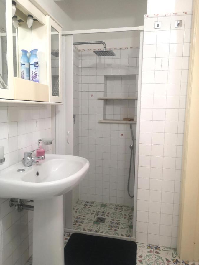 Al Limone Apartment Đảo Lipari Ngoại thất bức ảnh