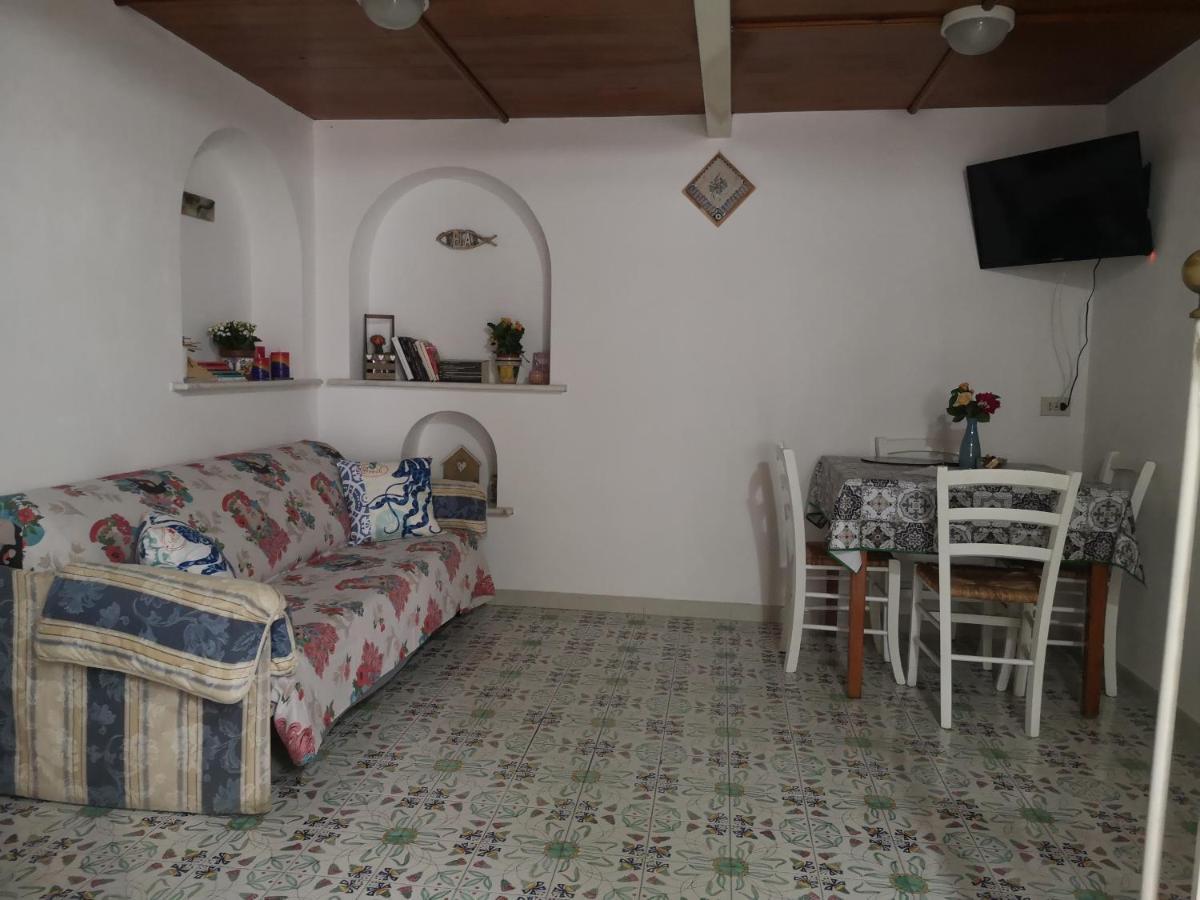 Al Limone Apartment Đảo Lipari Ngoại thất bức ảnh